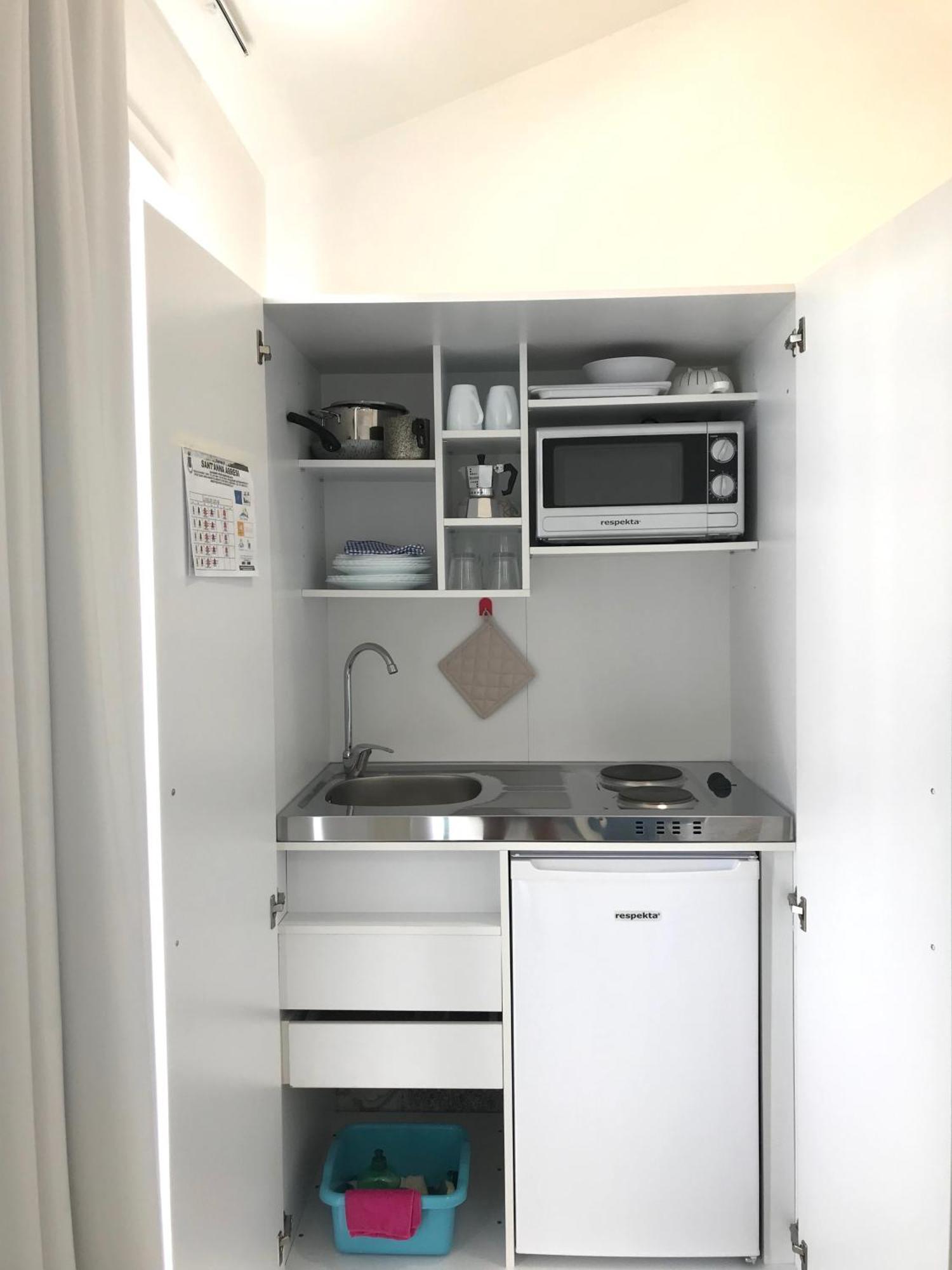 Case Vacanze "Bianco Mare" Porto Pino Room photo